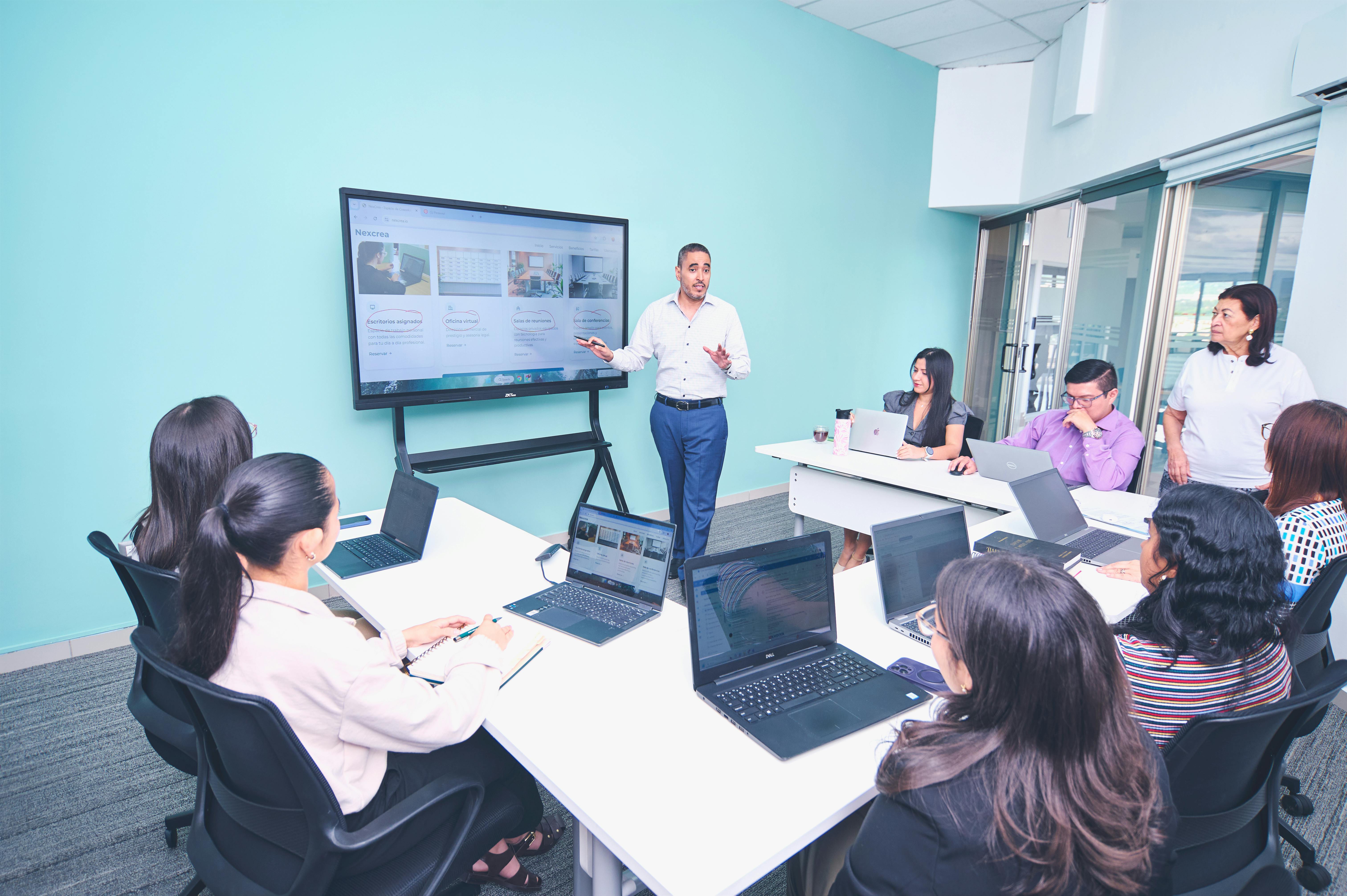 Customized Enterprise Internal Training Course Platform:Upskilling Thai Automotive Workers