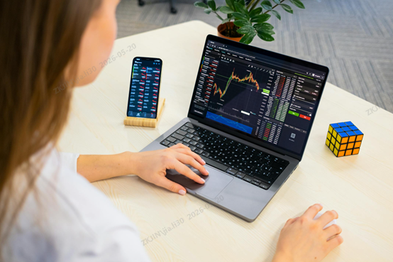 Multiwebsite Unified Live Chat Support Platform: Top Tools for Securities Firms