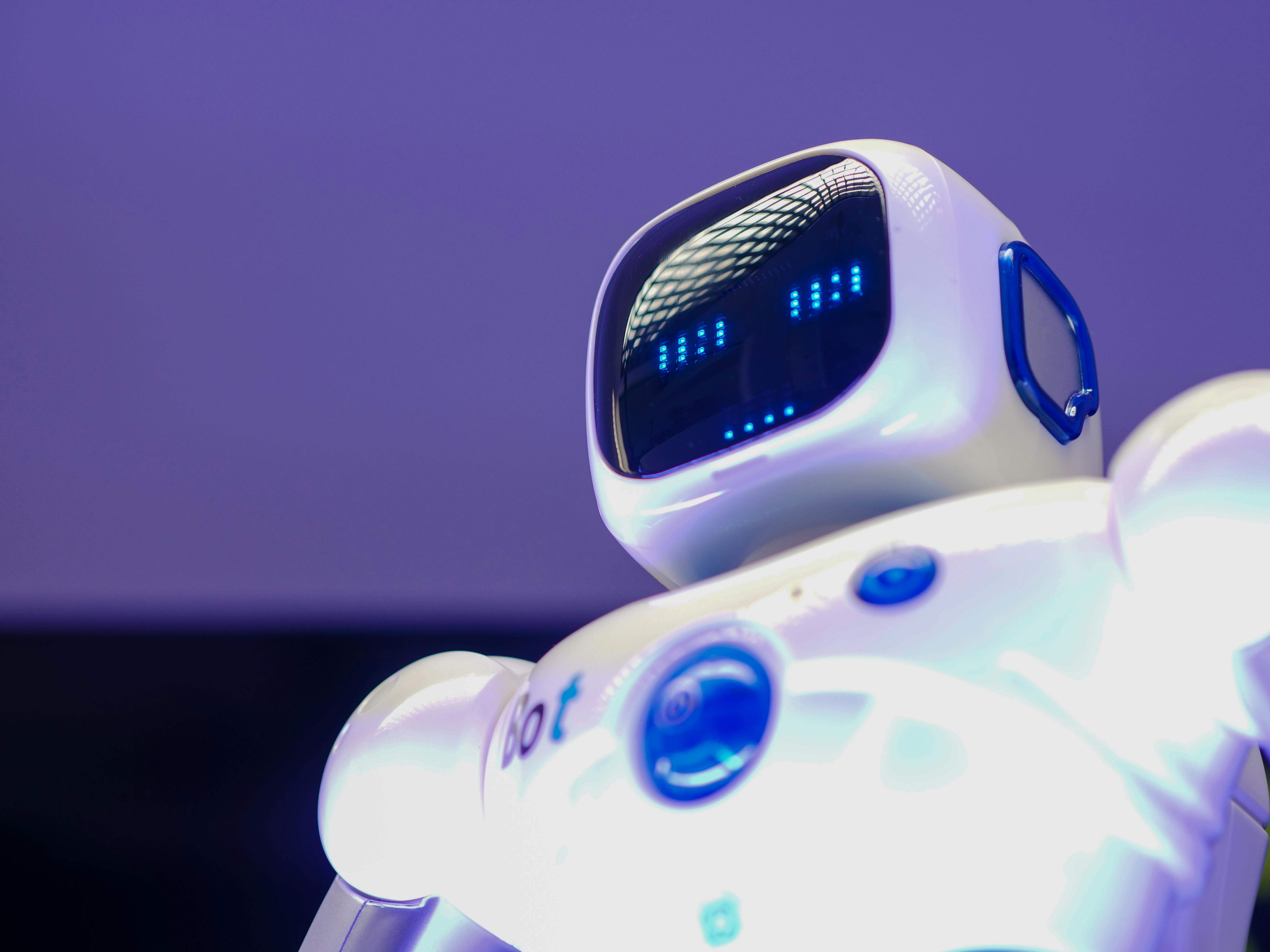 Instadesk ChatBot:Customer Service That Actually Works