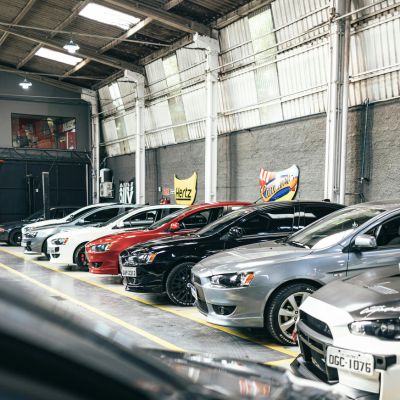 Conversation Analytics Smart Badge: How a Thai Auto Dealership Improved Sales Coaching by 30%