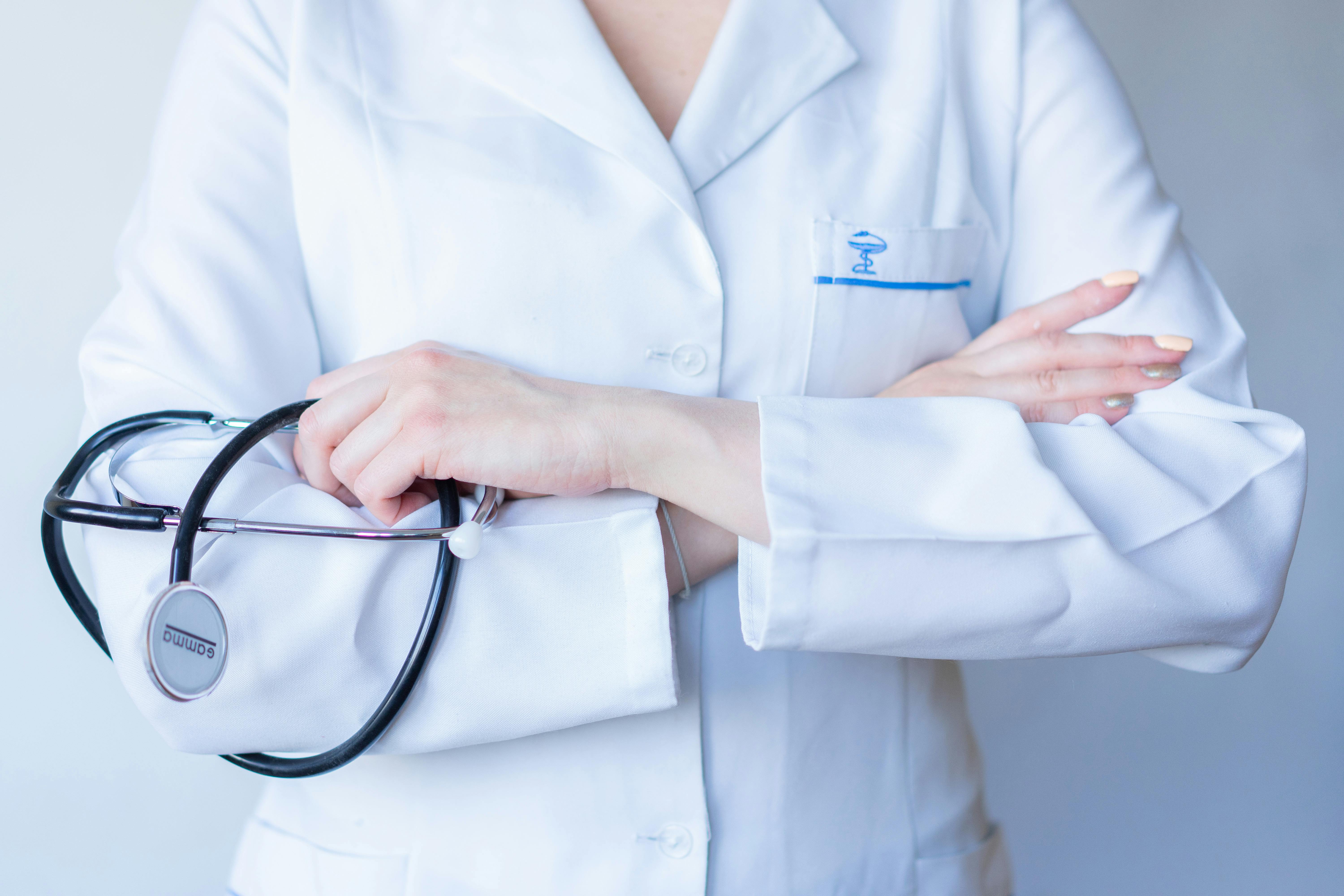 AI Chatbot for Healthcare:How a Singapore Hospital Reduced Patient Call Volume by 50%