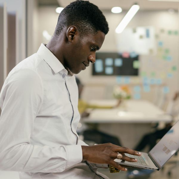 7 Tips to Keep Customer Service Emails Out of the Spam Folder