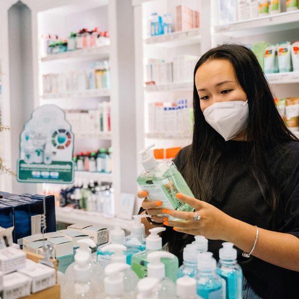 How AI-Powered Training Helps Beauty Brands Deliver Personalized Customer Service