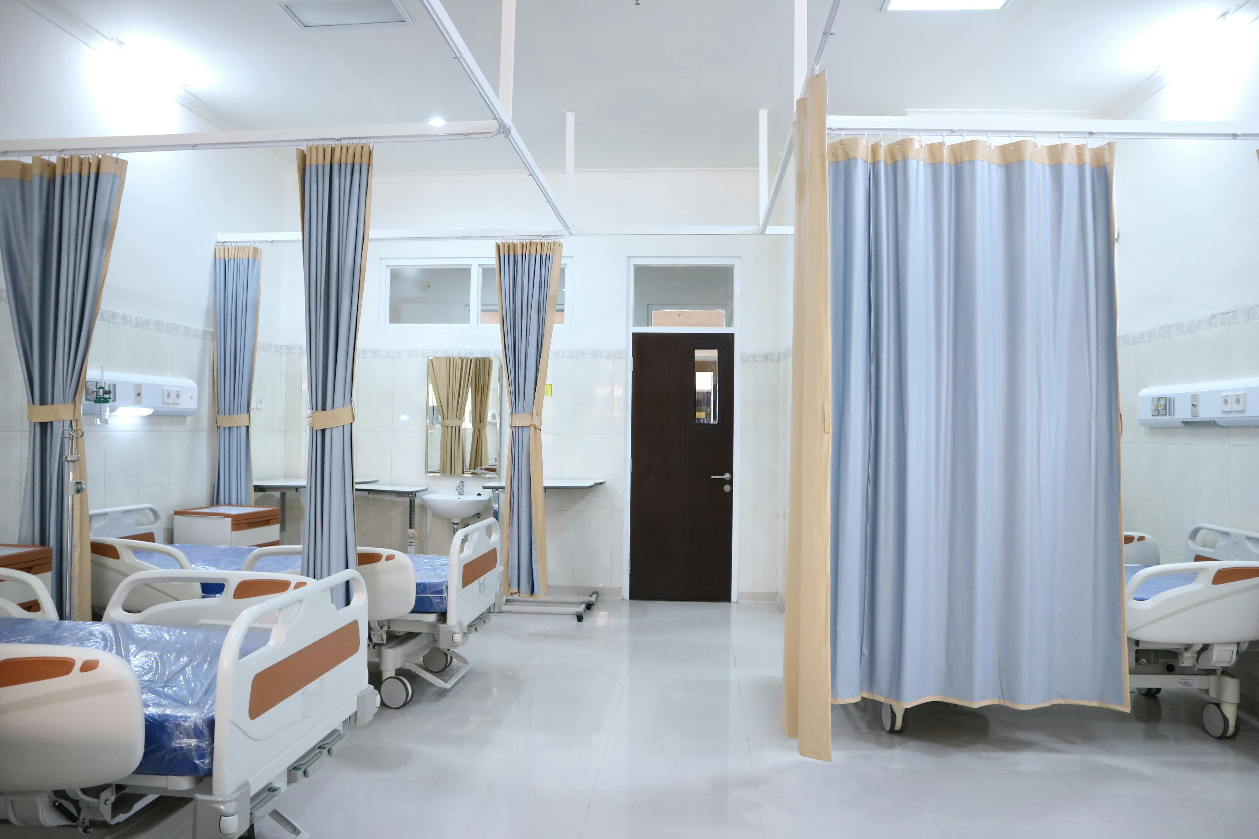 Healthcare Compliance Intelligent Training: How a Philippine Hospital Reduced HIPAA Violations by 60%