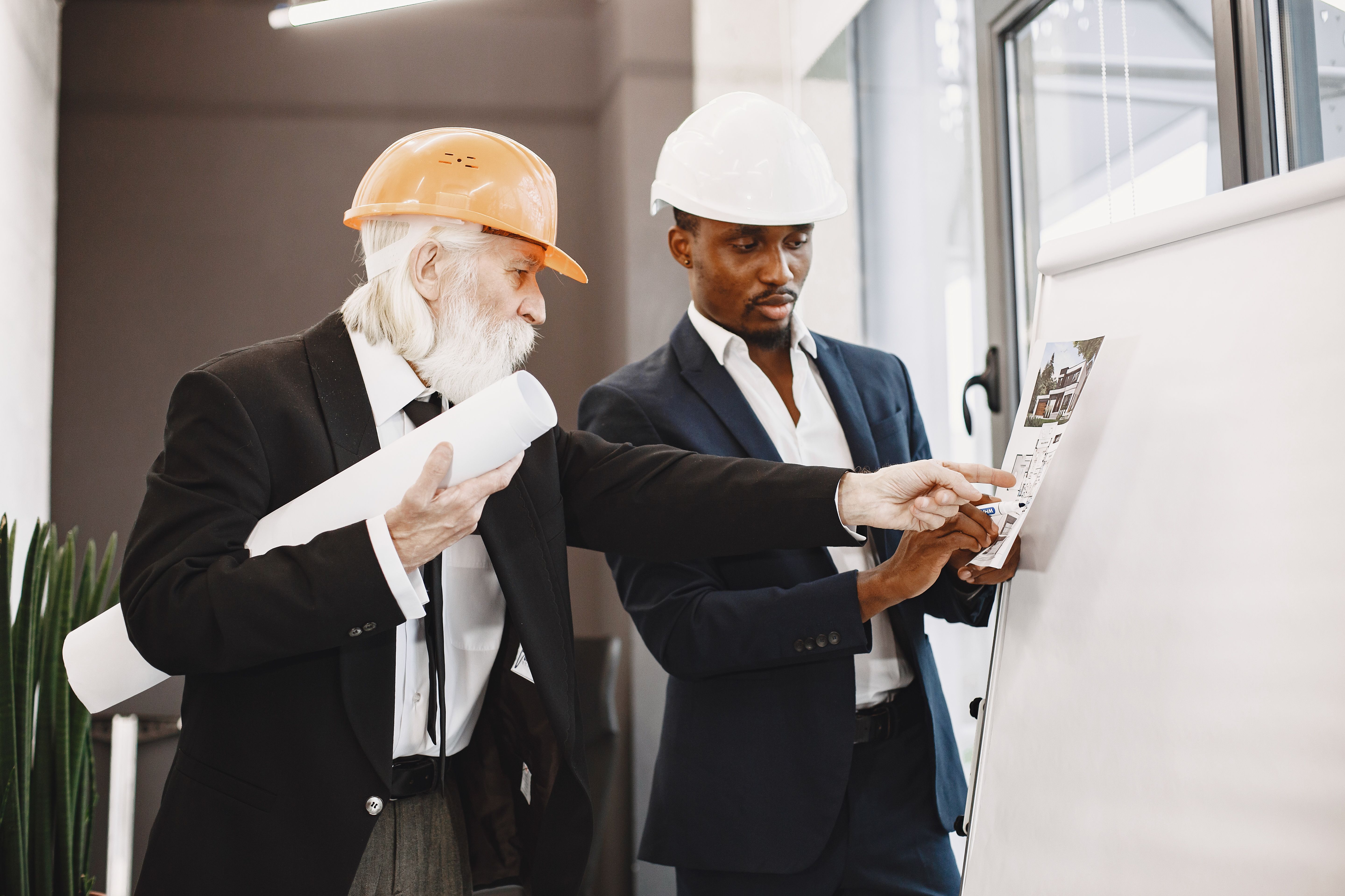Smart Badge for Facility Manager: How Property Managers Improve Maintenance Response