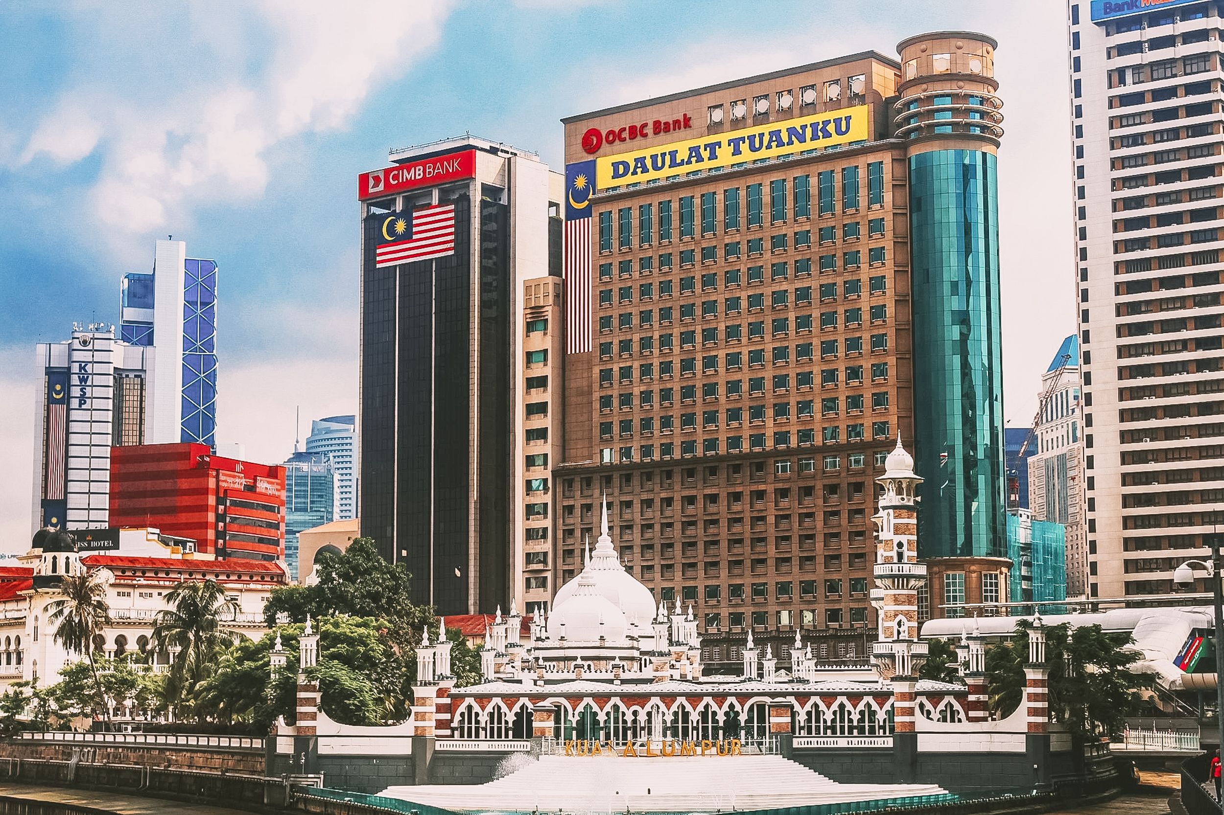 Malaysia Voice Recognition Benchmark:Instadesk Achieves 90%+Accuracy for Bahasa Malaysia+English Mixed Speech