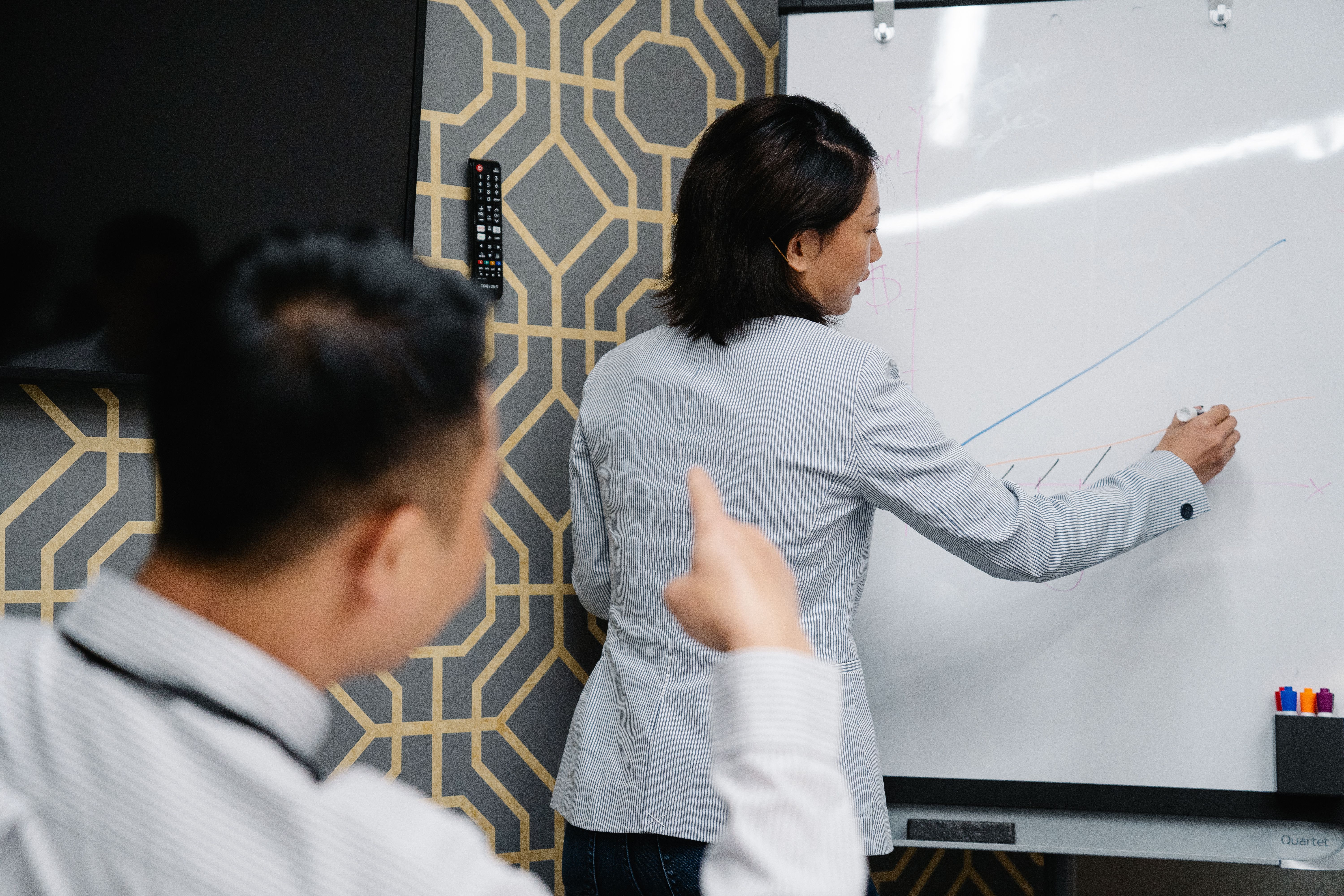 Intelligent Leadership Training for Tech Companies – A Guide for Singapore Internet Companies