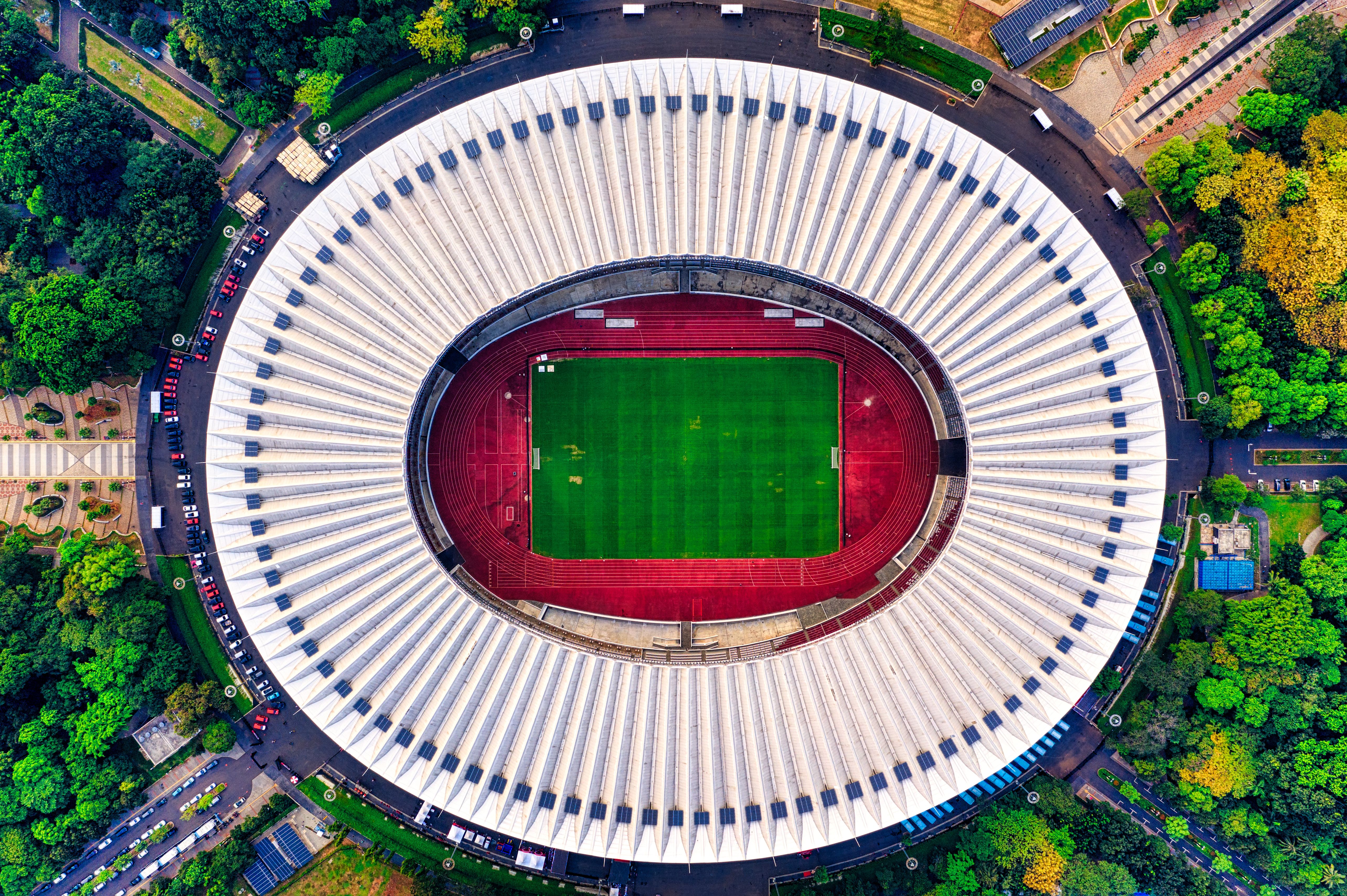 24/7 Multilingual AI Support for Global Fans: ChatBot Solves World Cup Service Overload