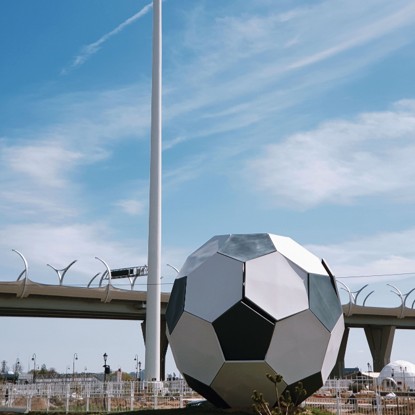 The World Cup Traffic Tsunami – How AI Keeps Global Sales Flowing