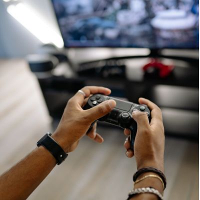 When the Servers Go Dark: Supporting Players Through Game Shutdowns with AI Ticketing
