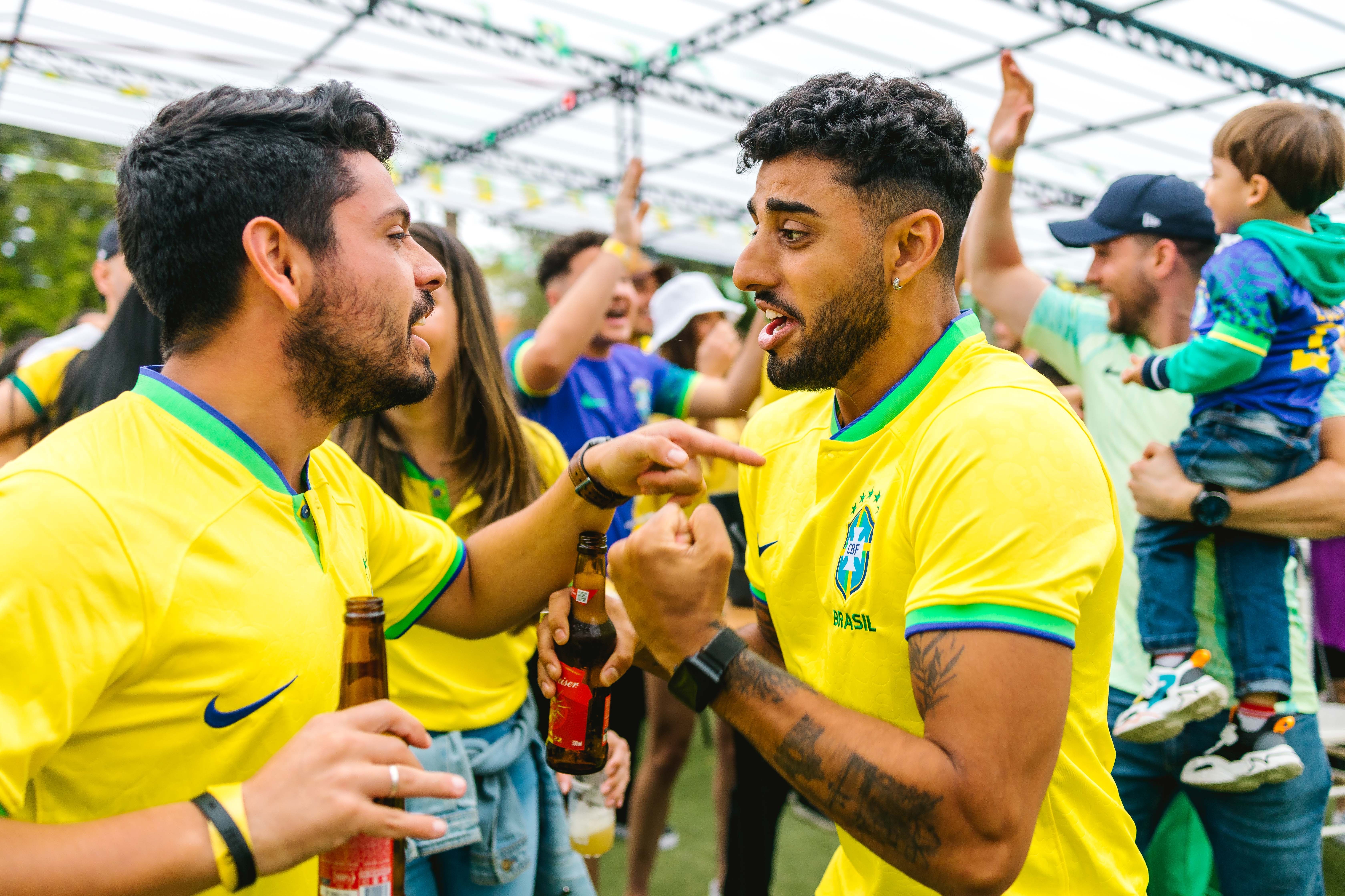 Brazil vs.Japan:A Last-Minute Victory and the Hidden Driver of Fan Engagement