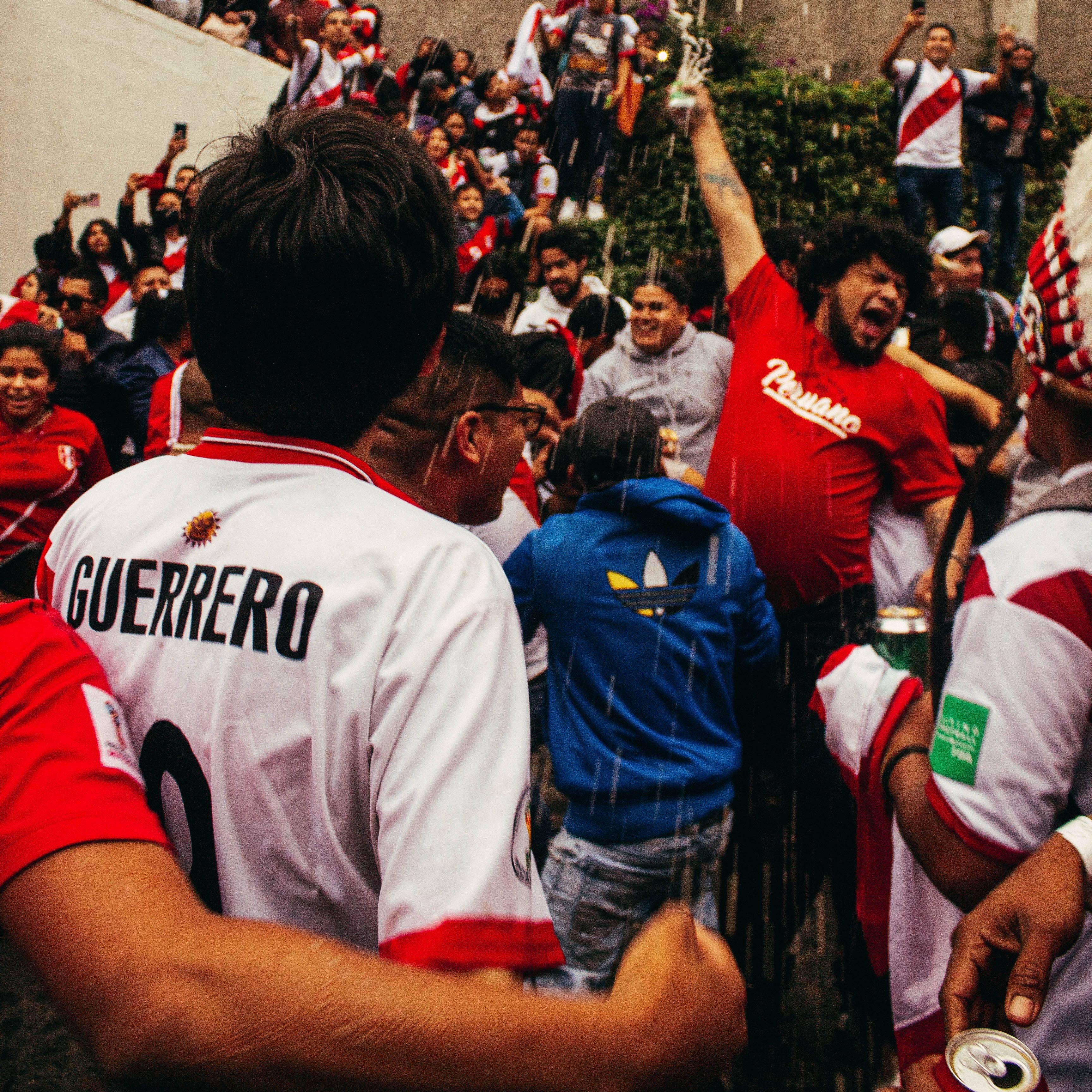 Why World Cup Staff Chaos Proves Event Workers Need AI Smart Badge for Safe