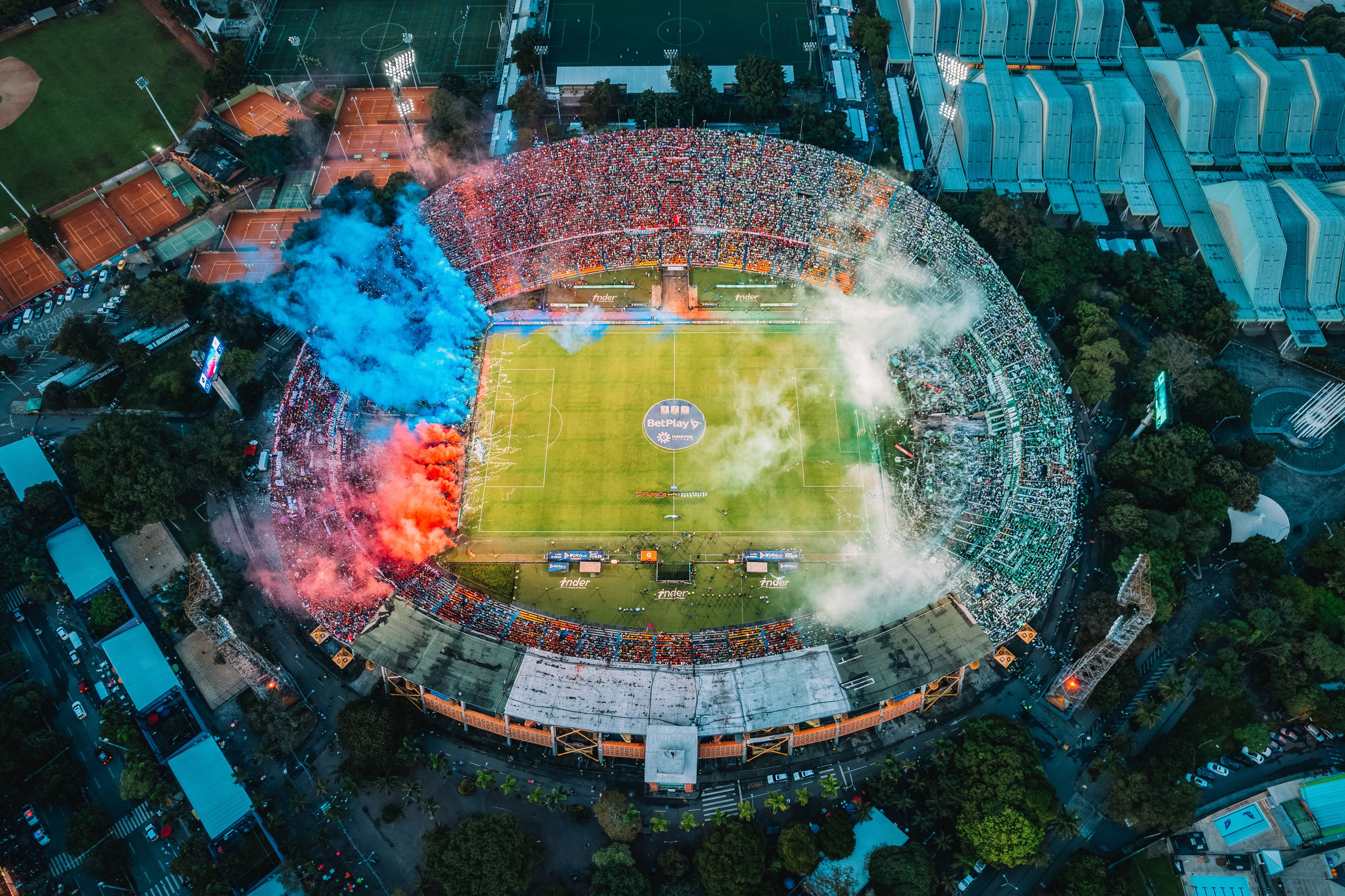 Survive World Cup Traffic Surge: Call Center for Global Tournament Ticketing & Merch Brands