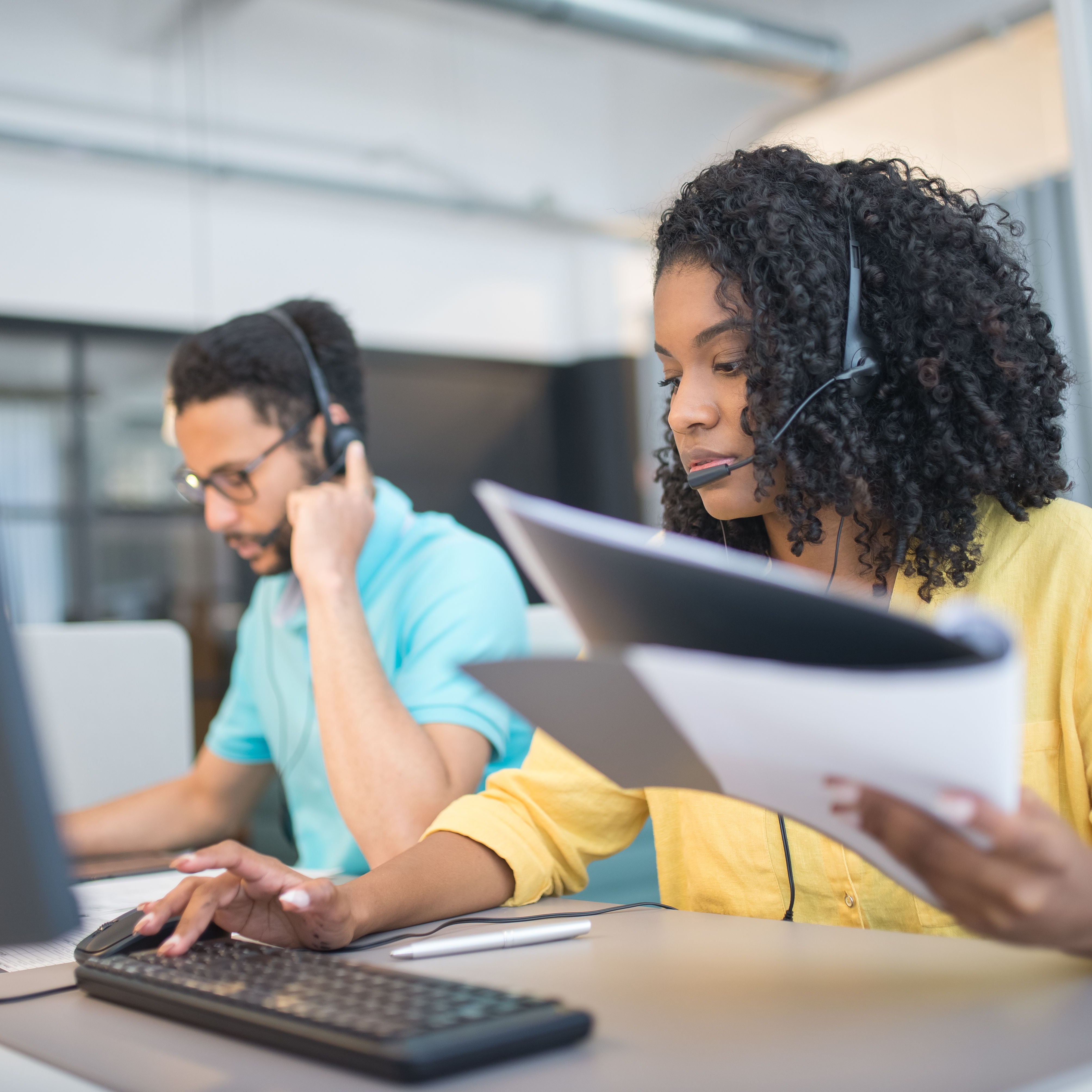 The 2026 Call Center Software Buyer's Guide – How to Choose the Right Vendor for Your Business