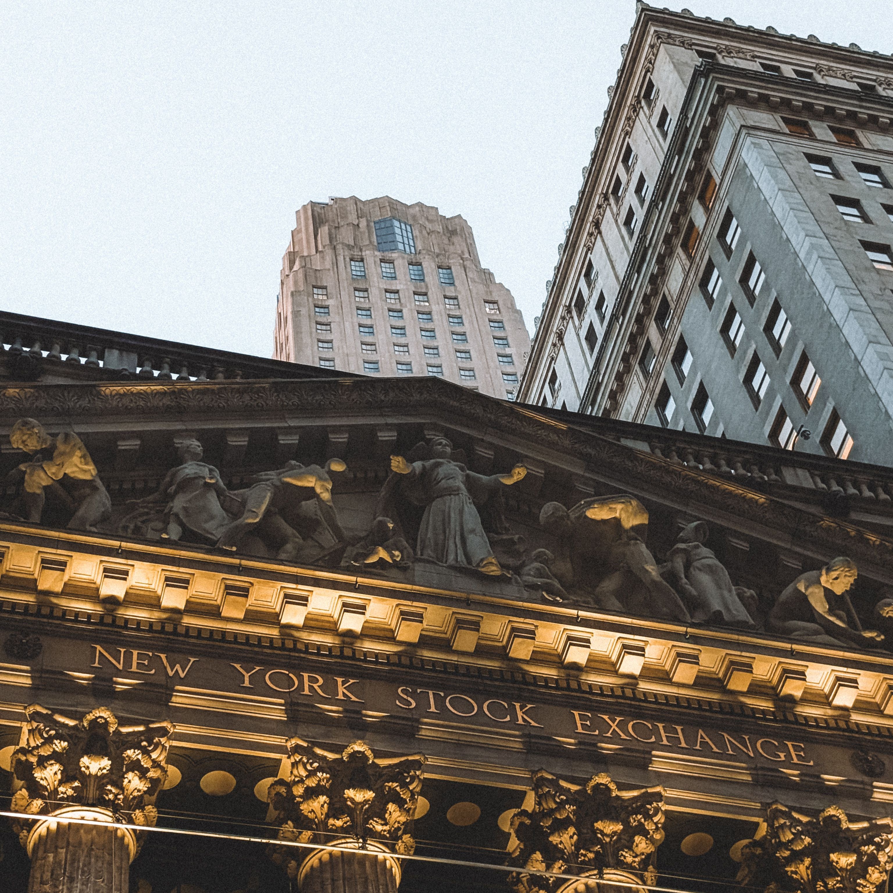 The Public Company Compliance Imperative – Why Quality Inspection Software Is Non-Negotiable for Publicly Traded Corporations