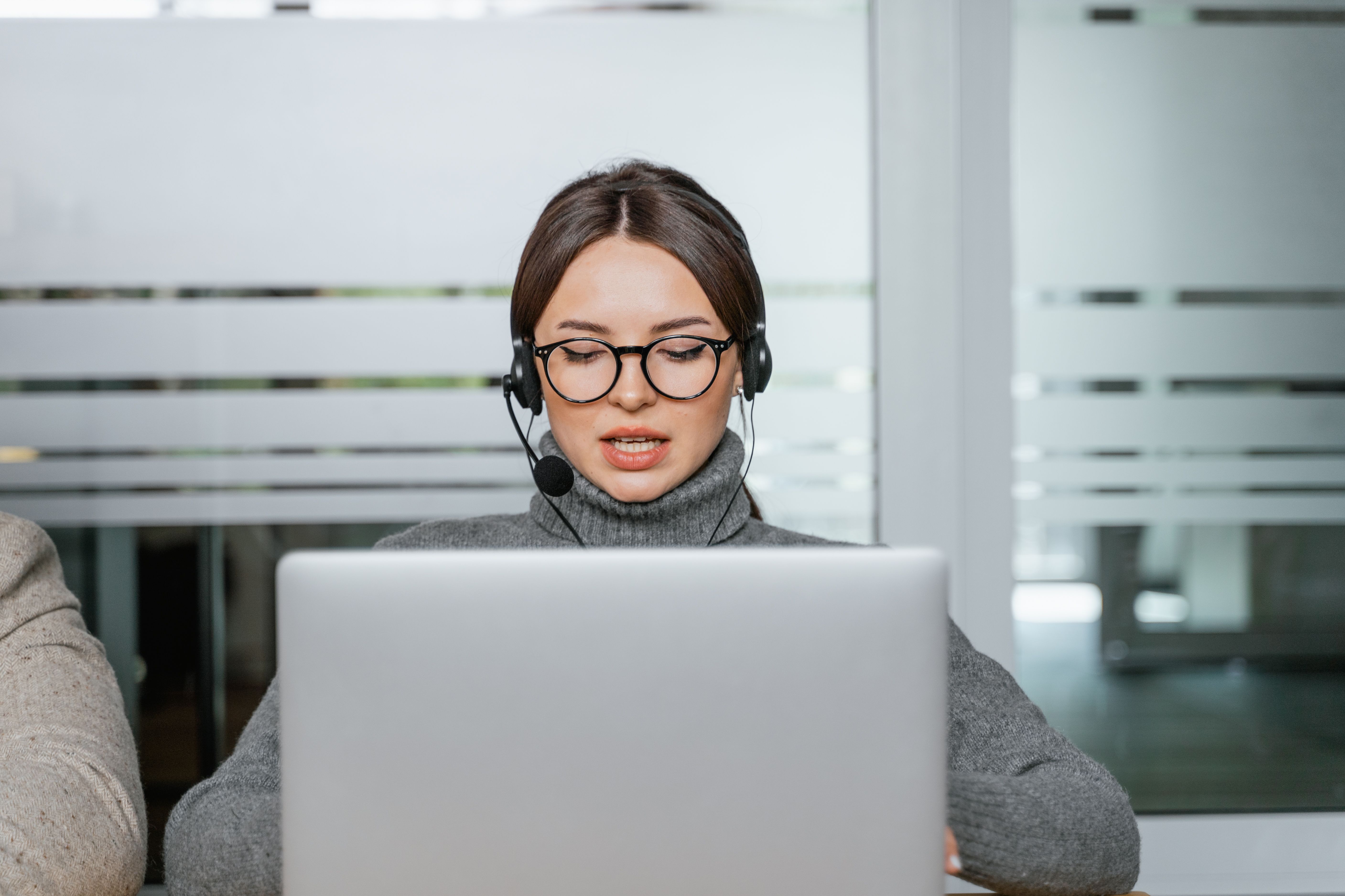 The 2026 Live Chat Rankings–Why Omnichannel Platforms Are Beating Single-Channel Tools