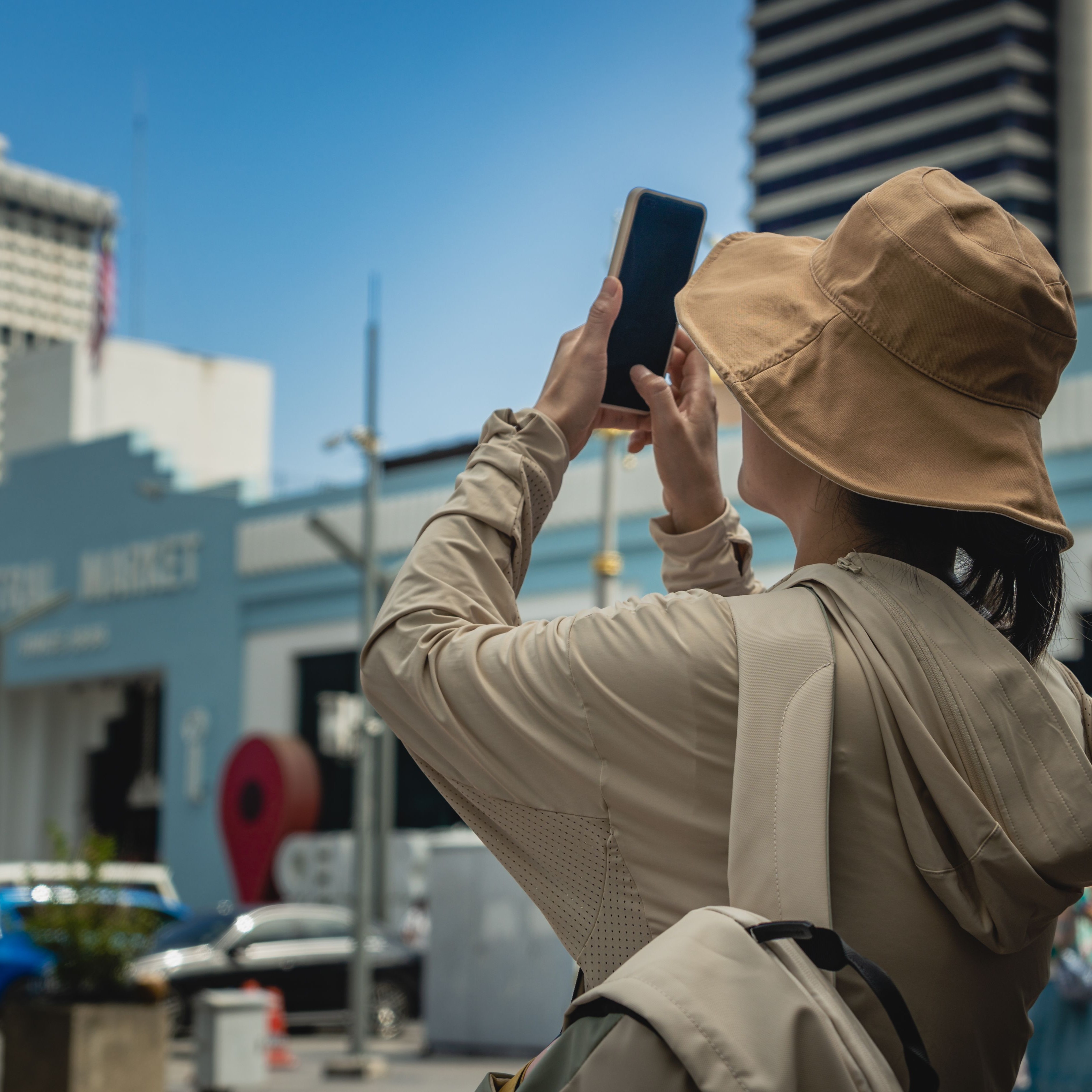 Singapore's AI Push in Tourism: How to Empower Staff by Deploying AI Agent Assistant