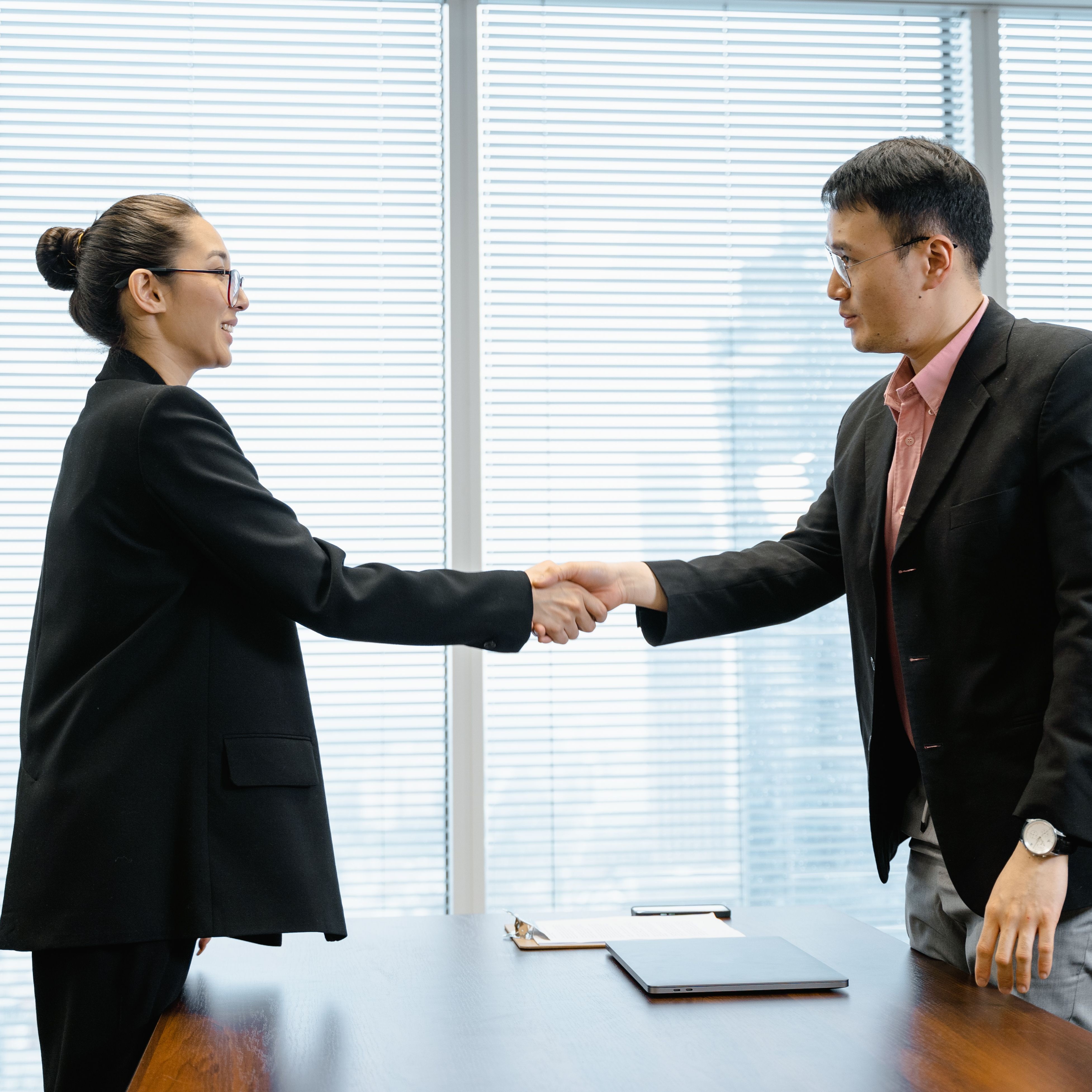 BOT and MAS Join Forces: Why Cross-Border Finance Needs a Smarter Call Center