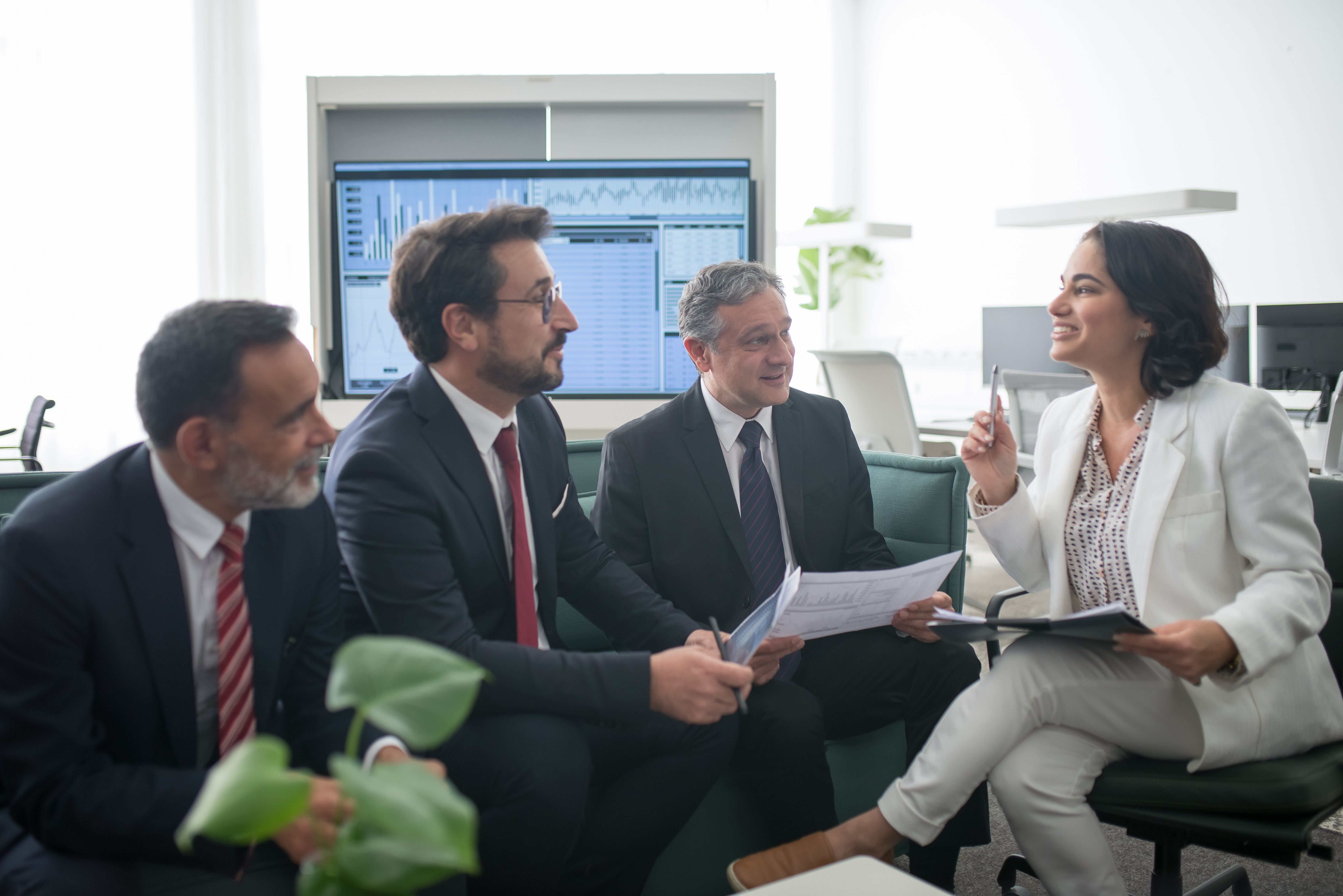 The Practice That Closes Deals–How AI Training Platforms for Sales Teams Are Replacing Generic Training