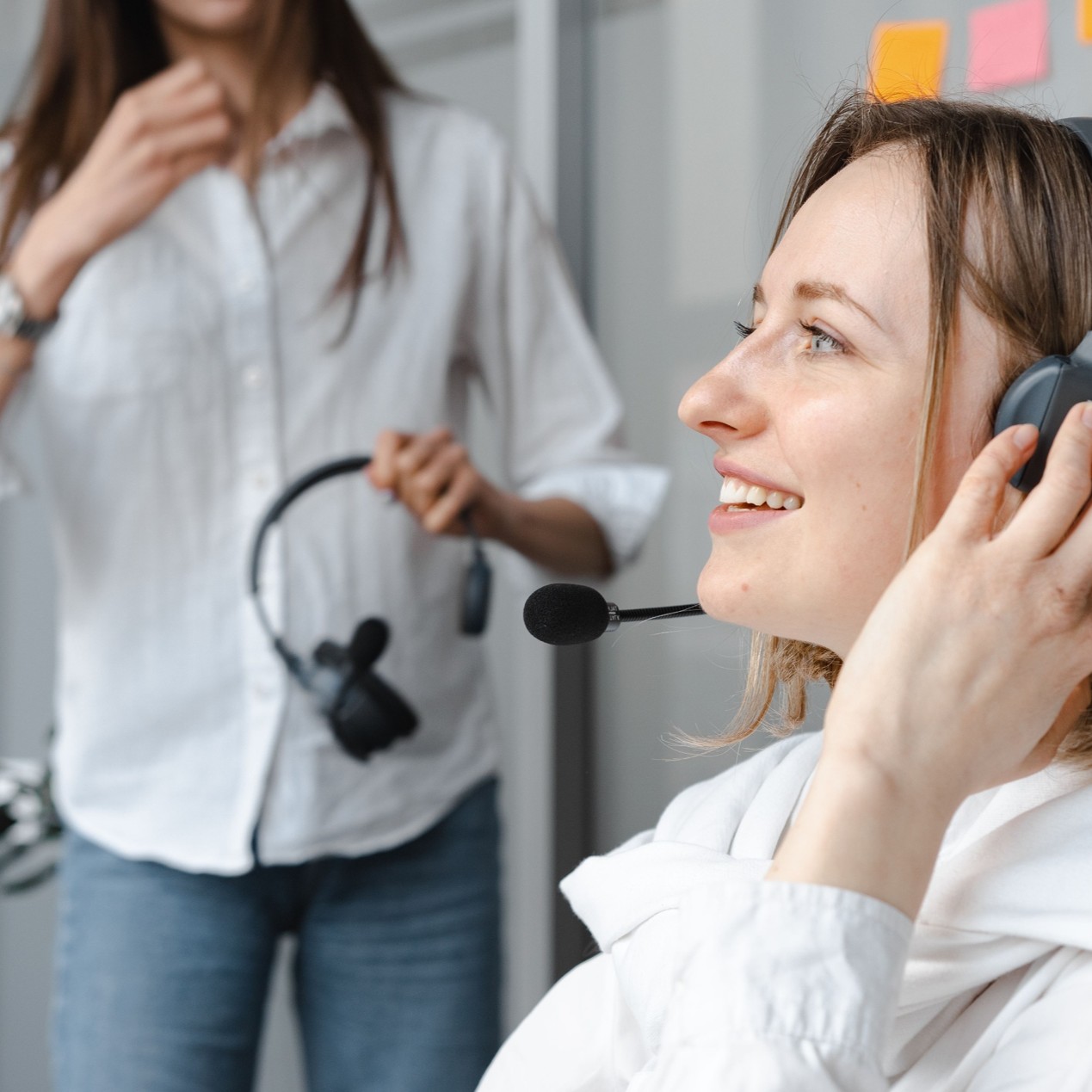 The 3-Way Showdown – Intercom vs Zendesk vs Instadesk Customer Service Platforms in 2026
