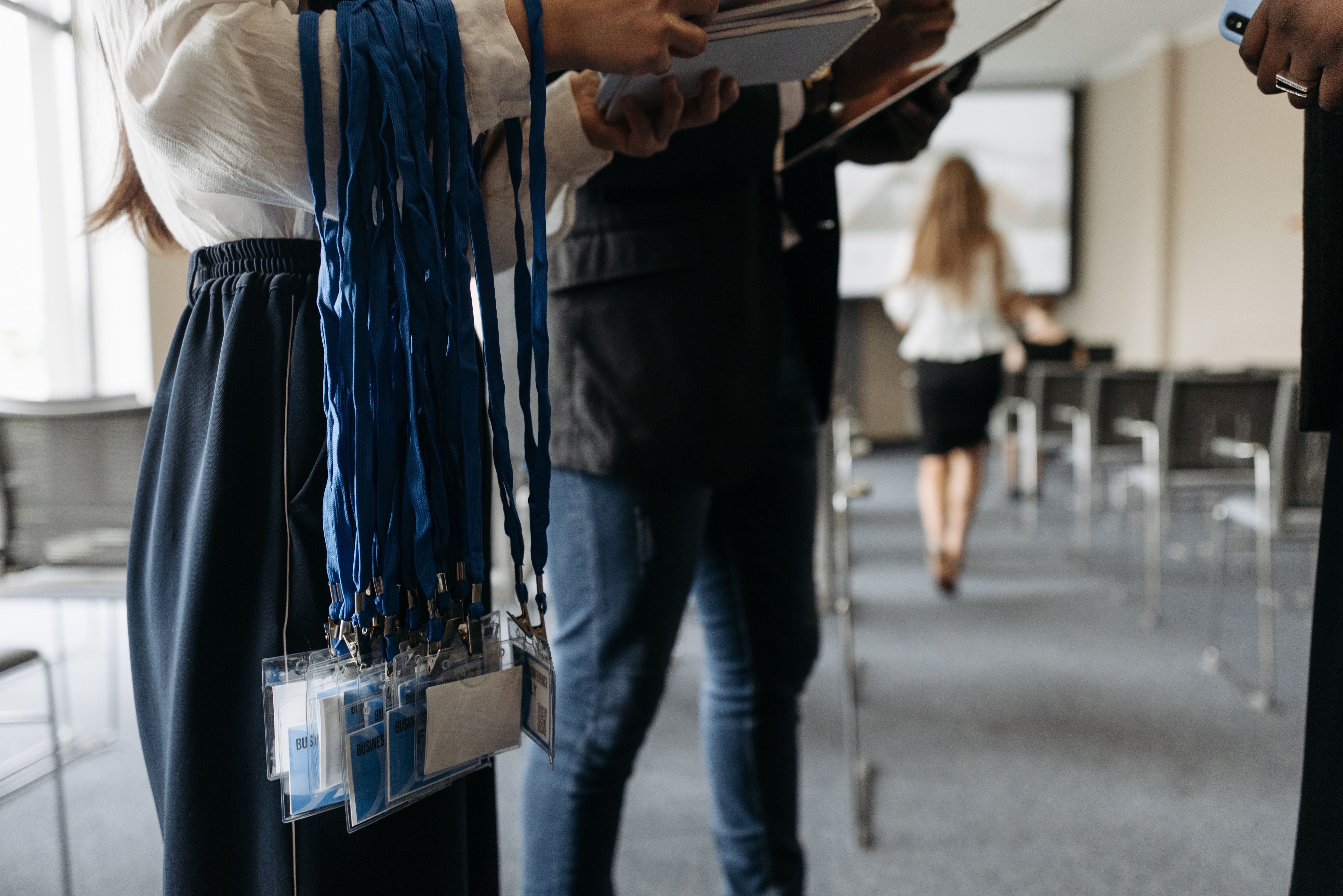 The $199 to $400 Question – What's the Unit Price for Bulk Smart Badge Procurement in 2026?