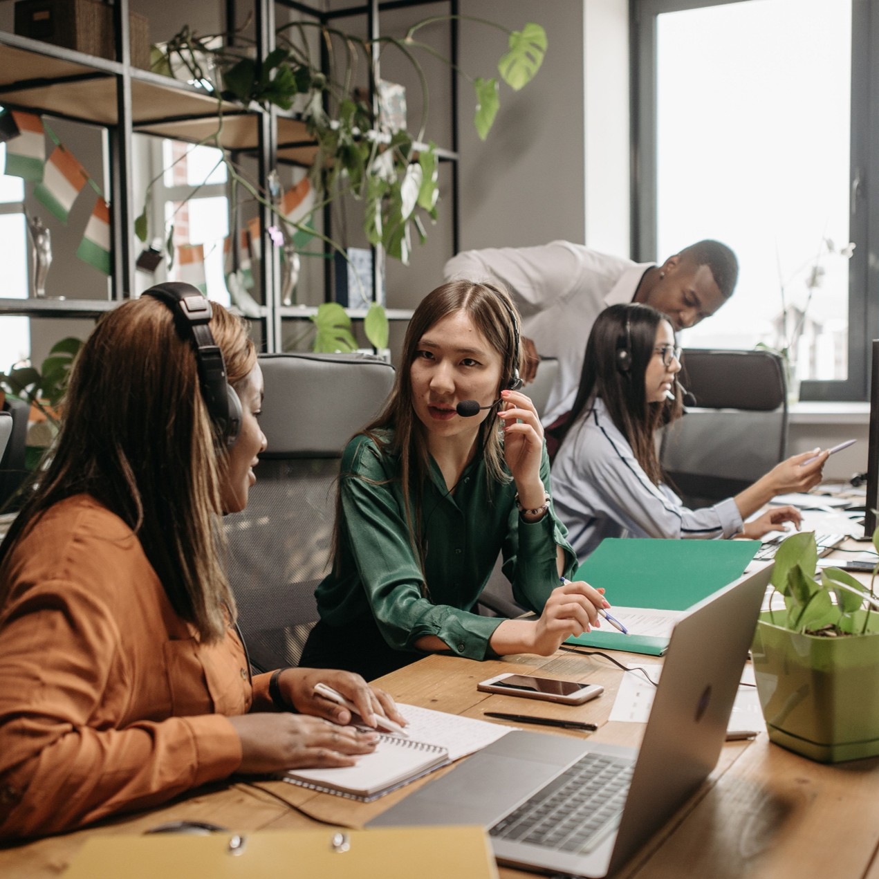 Call Center Software for Fintech – A Complete Buyer's Guide