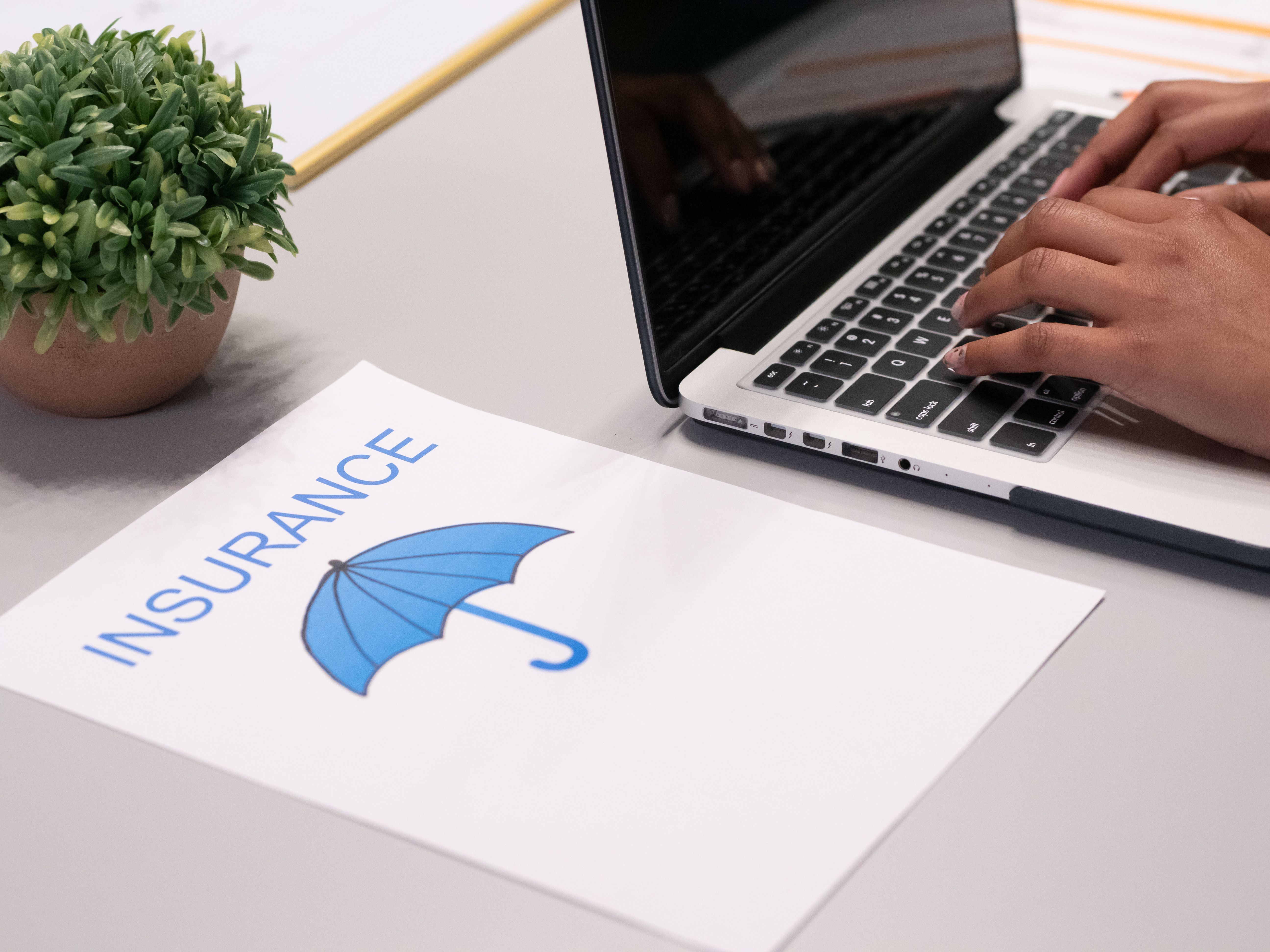 Insurance Call Center Software – A Buyer's Guide for 2026