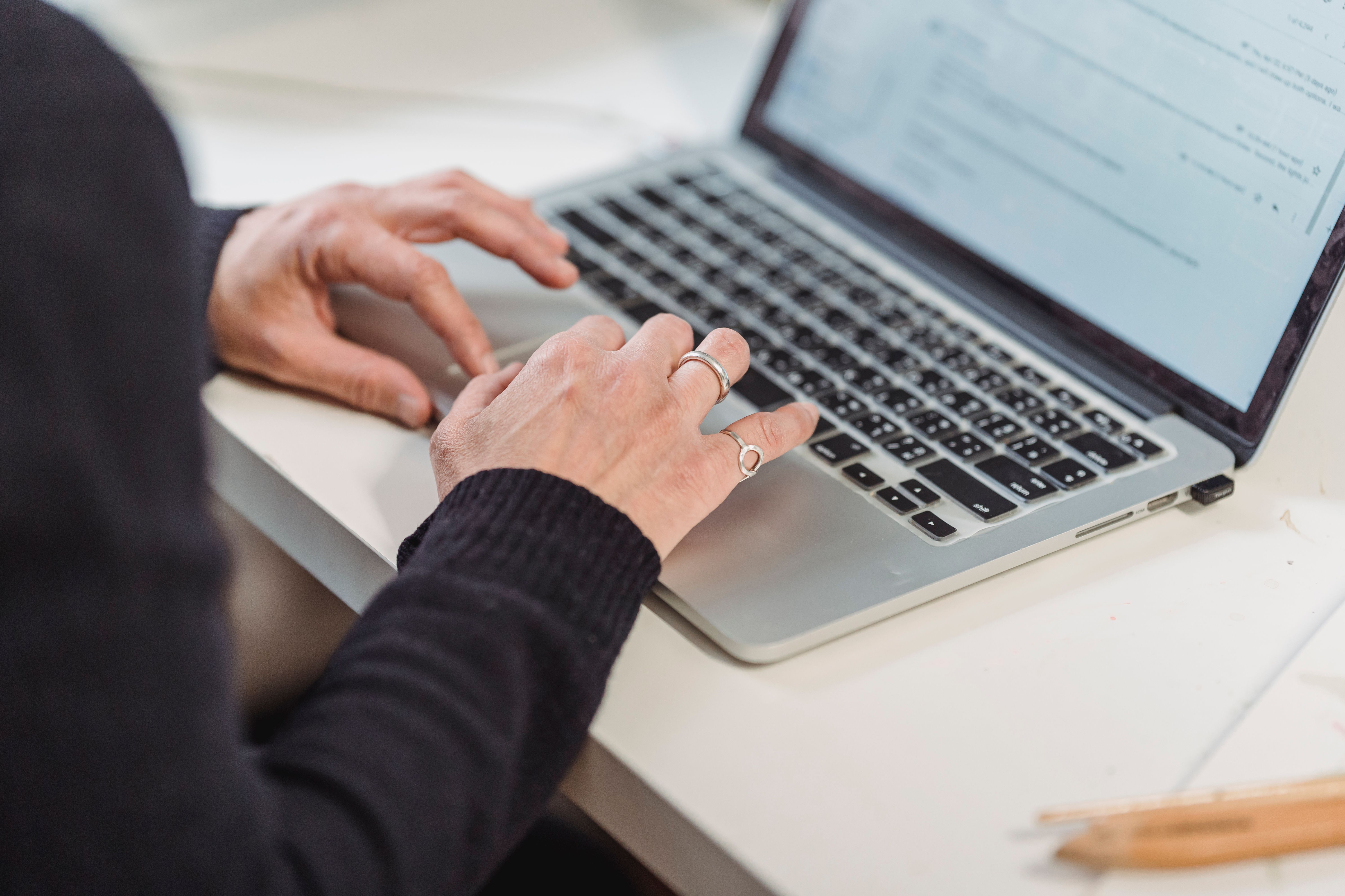 Guide to Automating Email Processing in Gmail and Outlook